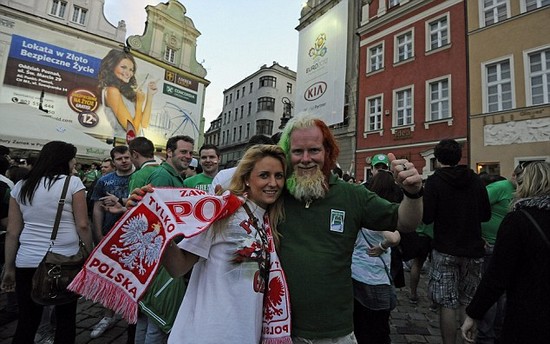 Polish police make 14 arrests after violent clashes between Ireland and Poland fans