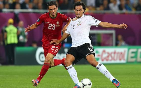 Germany's Hummels calls for improvement in attack