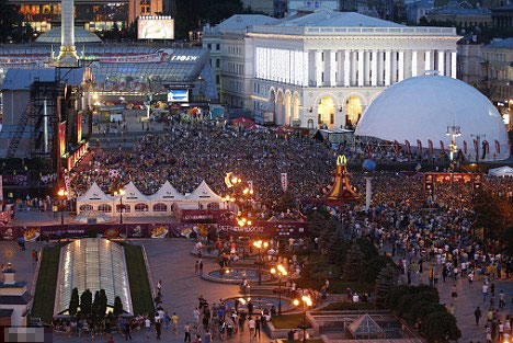 Ian Ladyman's Euro diary: Red army protects Russians in Warsaw hotel