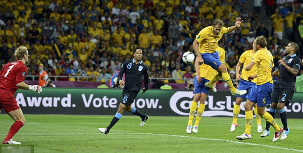 Sweden 2 England 3: It's Y-Abba D-Abba do! Victory for Roy's band of super troupers