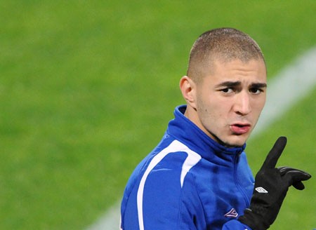 France forward Benzema: We should not kid ourselves; Spain will be favourites