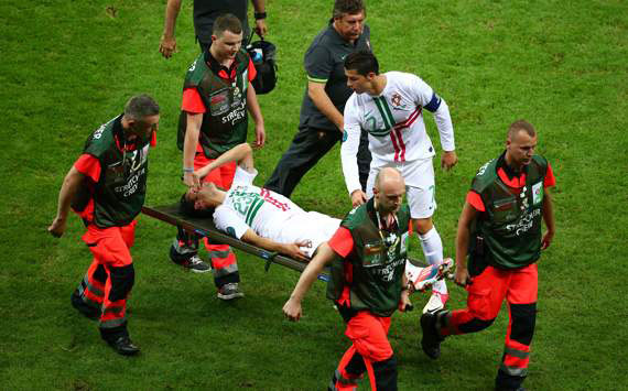 Portugal striker Postiga set to miss semi-final