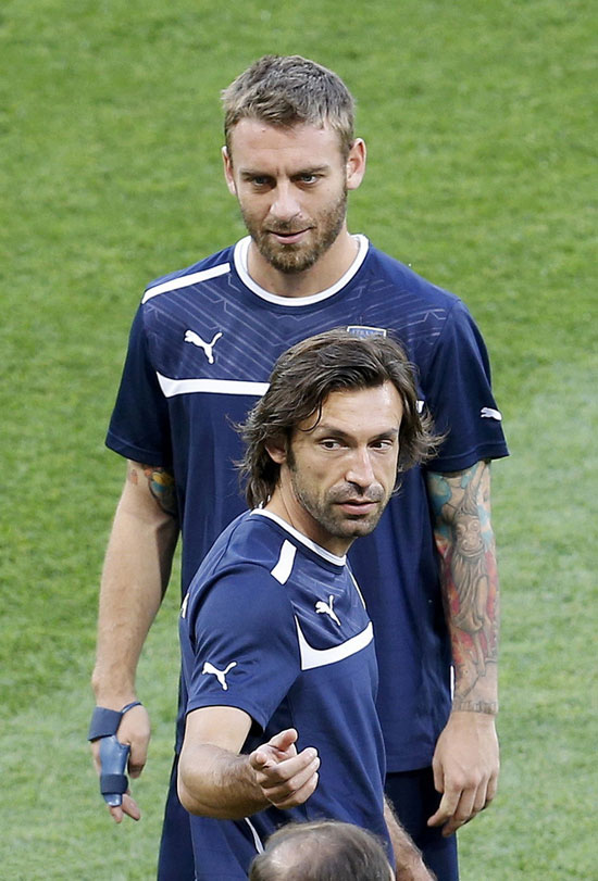 Italy warm up for England clash