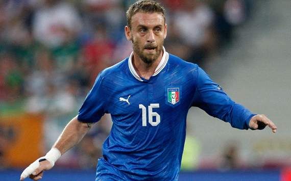 De Rossi: Pirlo is a genius