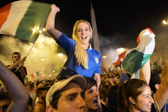 Italy's fans celebrated wildly