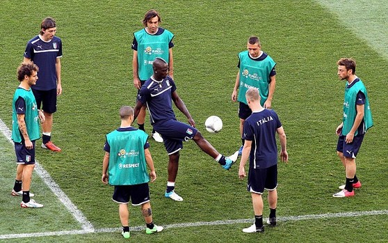 Balotelli now has the attitude to match the talent, insists Prandelli as Italy prepare for Euro 2012 final showdown with Spain