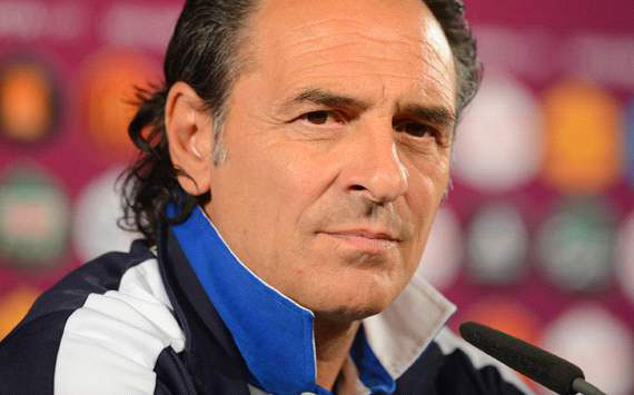 Prandelli: Italy must not make 'one step forward and two steps back'
