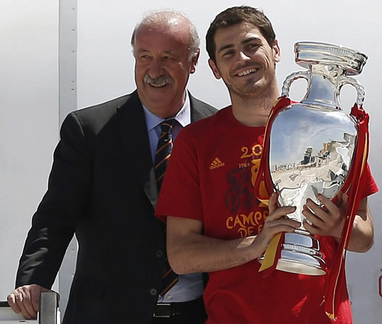 Welcome home! History boys Spain greeted by jubilant fans in Madrid after Euro glory