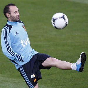 Wedding bells turn Iniesta's legs to jelly