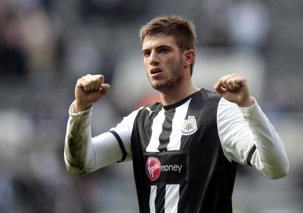 Newcastle defender attracting attention from Lazio
