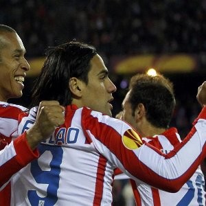 La Liga clubs threaten to delay season