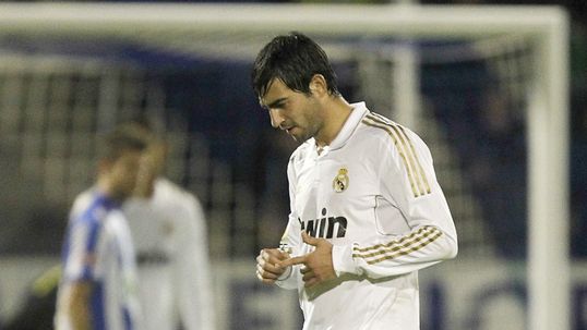 Albiol reveals delight at new contract