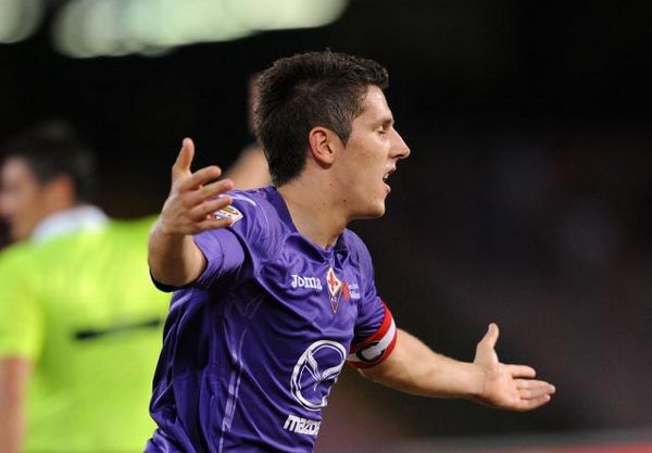 Man City close to deal for Fiorentina strike star