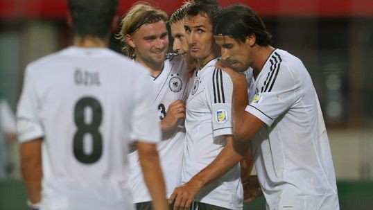 Germany beat Austria in unconvincing win
