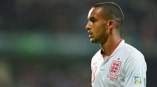 Theo Walcott eyed by Juventus after no sign of new Arsenal deal