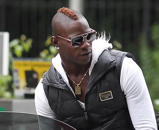 Dye always me? – Mario Balotelli turns his mohican red
