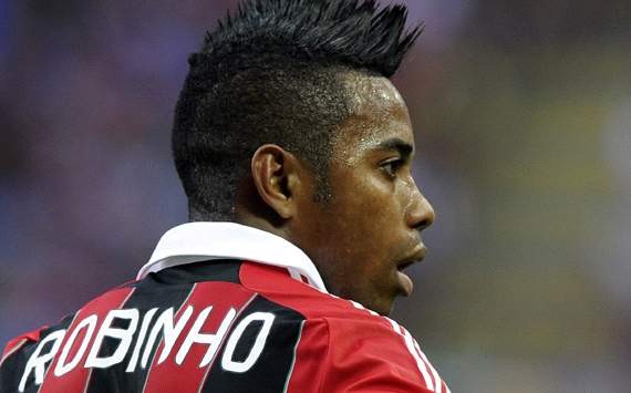 Santos reveal talks with AC Milan's Robinho