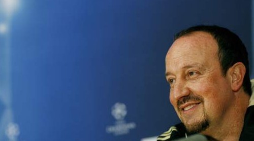 Tony Cascarino claims Rafa Benitez will sort out Chelsea's problems