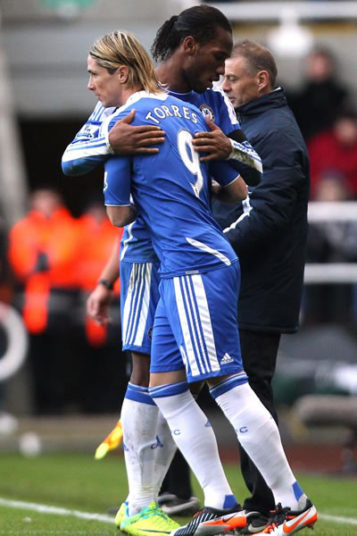 Mata: Torres is struggling to live up to ‘warrior’ Drogba
