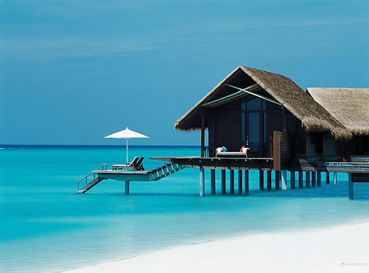 David and Victoria’s £250,000 Becksmas getaway in Maldives