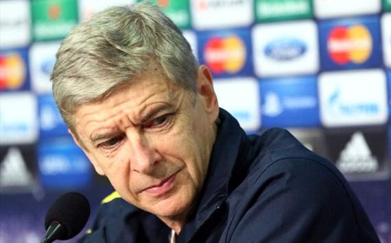Wenger praises Arsenal's backroom staff over small injury list