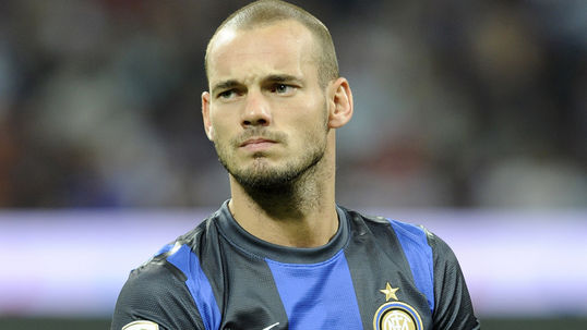 Sneijder won't be pressured into move