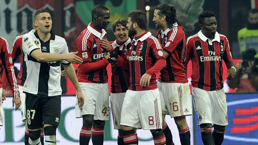 Balotelli the hero as Milan overcome Parma