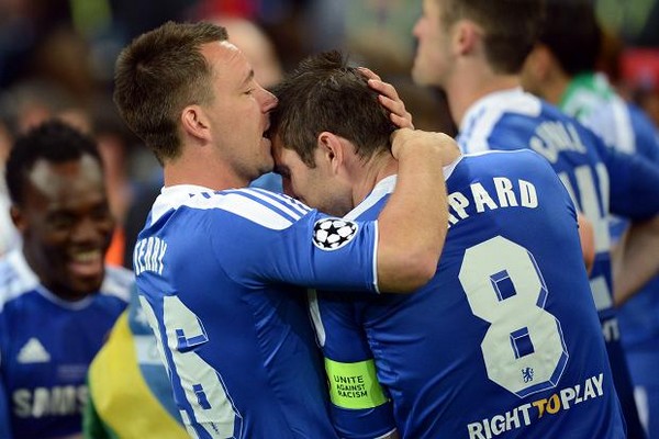 John Terry: Lamps must stay