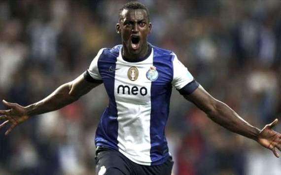 Barcelona want Jackson Martinez, claims agent