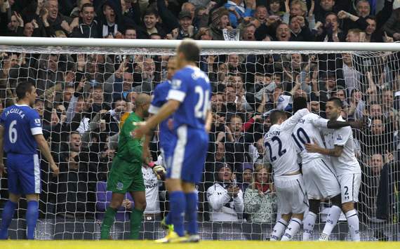 Tottenham 2-2 Everton: Late Sigurdsson strike spares Spurs blushes