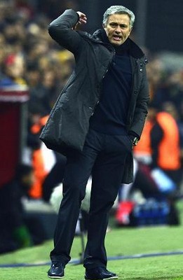 Atletico Madrid play down Falcao to Manchester United reports