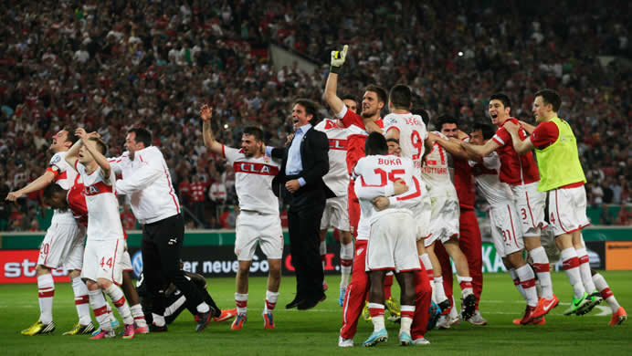 Stuttgart down Freiburg to reach cup final