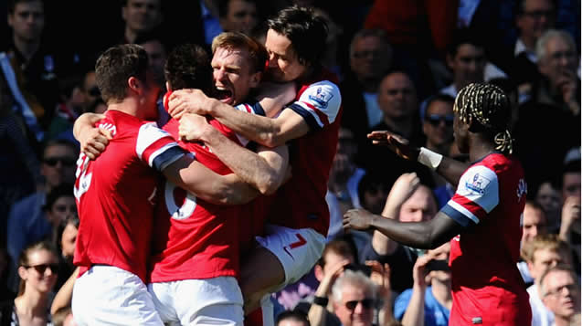 Focused Arsenal can make top four, says AOC