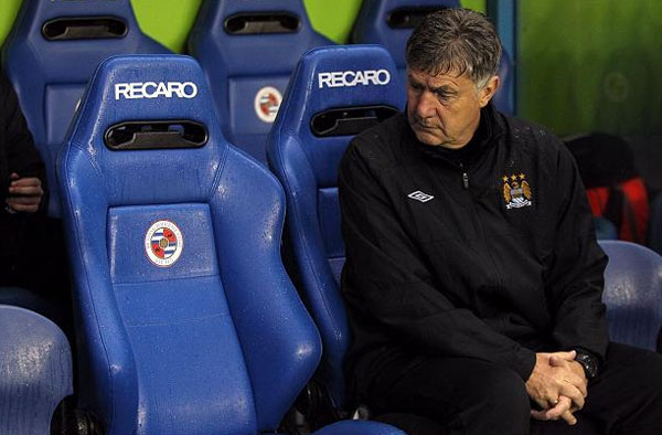 Kidd left alone to plot City’s win after Mancini's axing