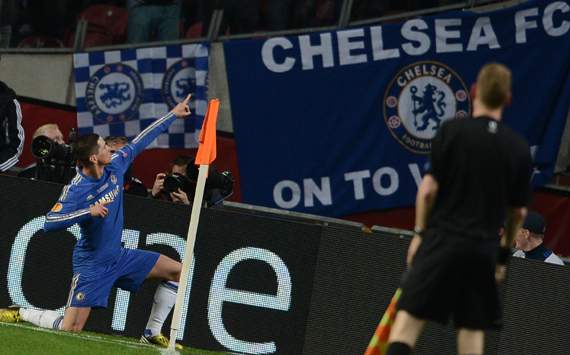 Benfica 1-2 Chelsea: Ivanovic heads dramatic winner to seal Europa League glory