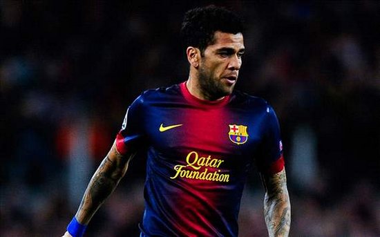 Alves open to PSG or Monaco move