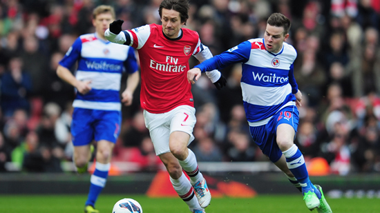 Rosicky expects to stay with Arsenal