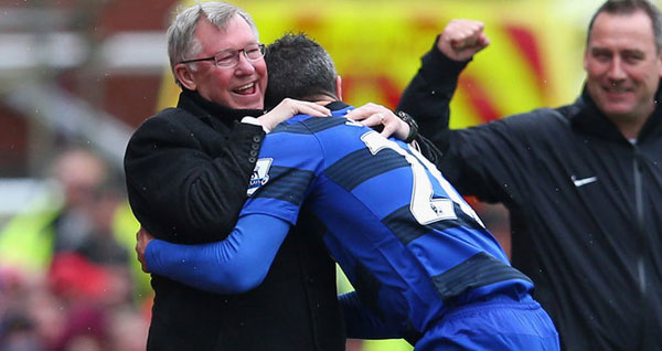 Manchester United's Robin van Persie stunned by Sir Alex Ferguson's retirement