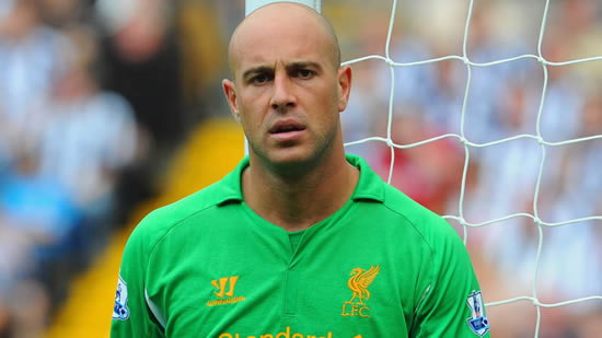 Reina welcomes Mignolet competition
