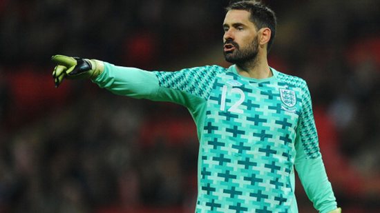 Wigan in talks to sign Carson