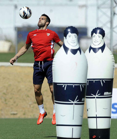 City to bid for Negredo next week