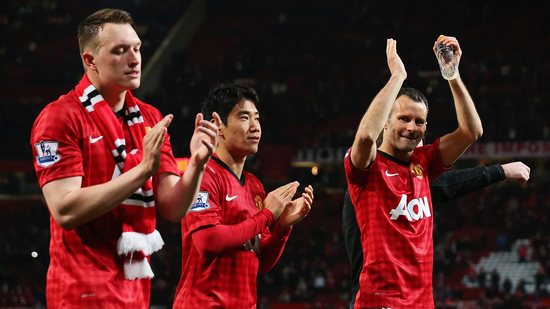 Giggs still thirsts for more with Man United