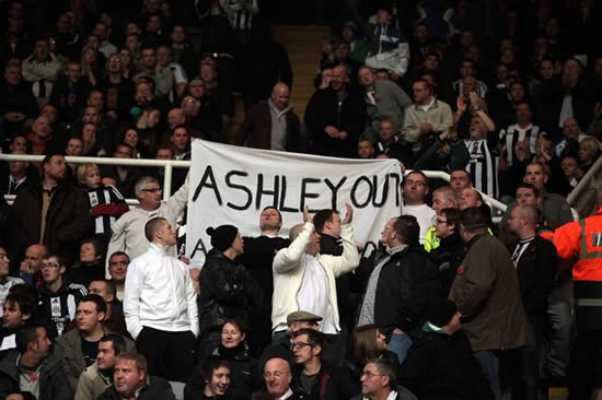 Newcastle United fans want to find new owner for club