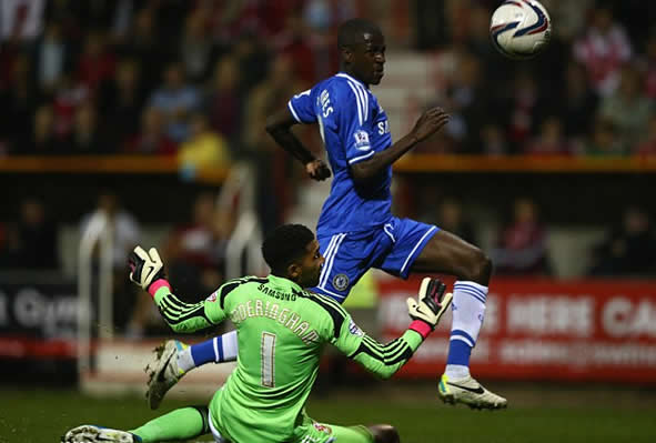 Chelsea fear Van Ginkel could be out for the entire season with suspected cruciate injury while Ramires is doubtful for Spurs clash