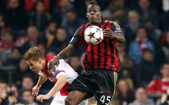 Ajax 1-1 AC Milan: Dutch denied at the death by Balotelli