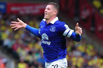 Everton boss Martinez predicts 'special season' for Barkley