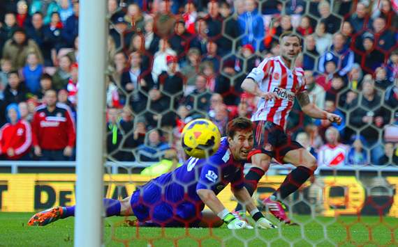 Sunderland 1-0 Manchester City: Bardsley strike stuns Pellegrini's men