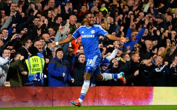 Chelsea 3-1 Manchester United: Eto'o hits hat-trick as Blues stroll to easy win