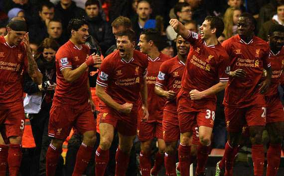 Liverpool 4-0 Everton: Sturridge and Suarez star for rampant Reds