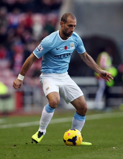 Pablo Zabaleta urges Barcelona superstar Lionel Messi to join Manchester City